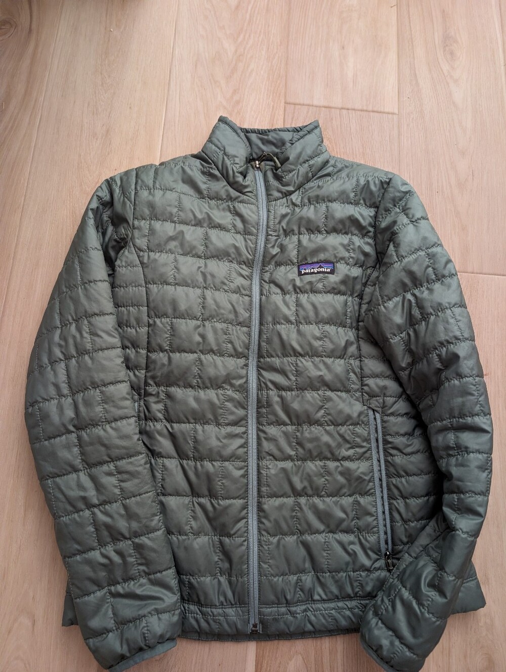 Patagonia Womens Lightweight Insulated Jacket - Green Size Small